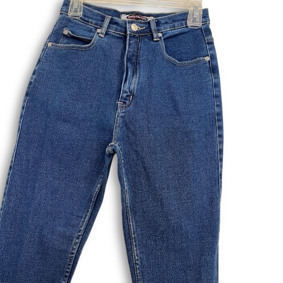 Vintage 90’s Super High-Rise Straight Leg Medium Wash Daily Jeans - Picture 5 of 6